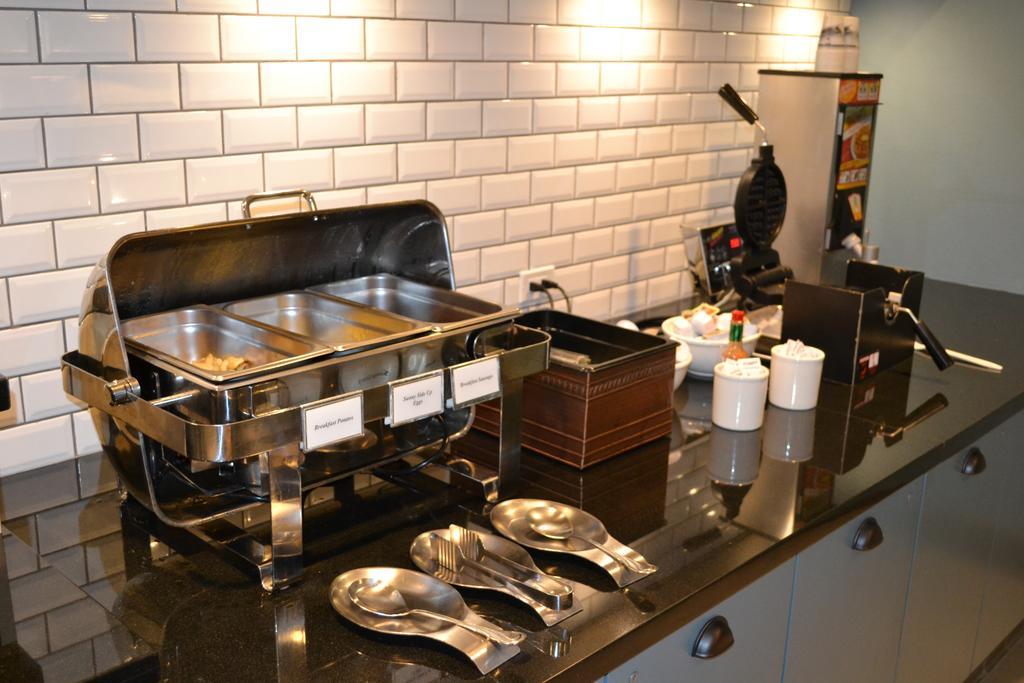 Country Inn & Suites By Radisson Roseville - St Paul Eksteriør bilde